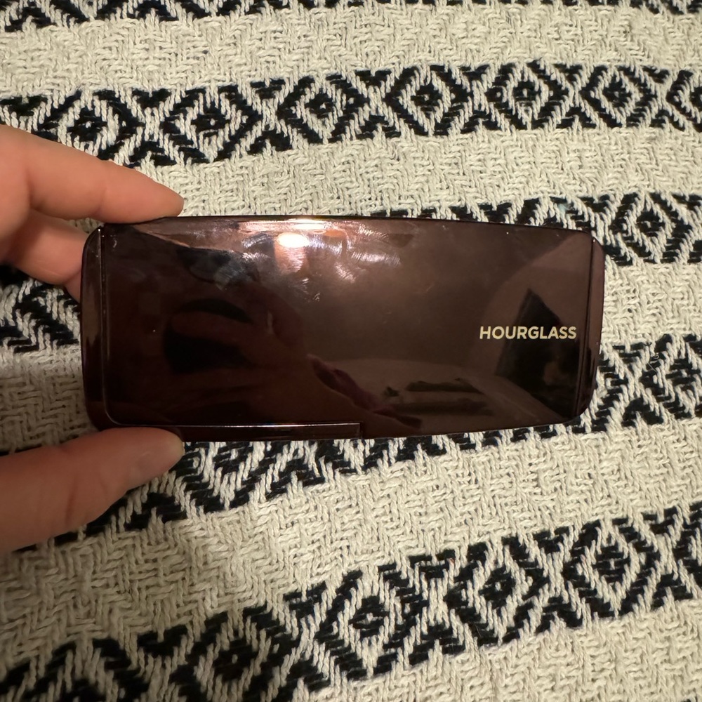 Hourglass Ambient Lighting Palette